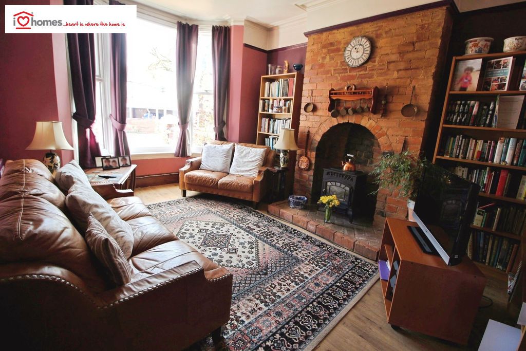 Property photo 2 of 20 Photo 3