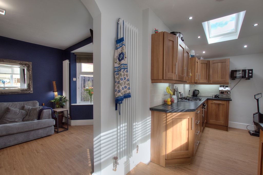 Property photo 2 of 23 2