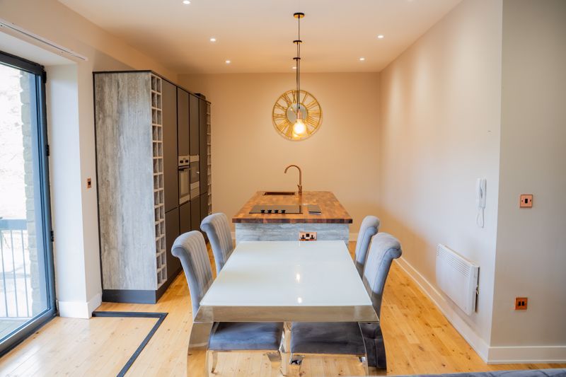 Property photo 2 of 14 Photo 2