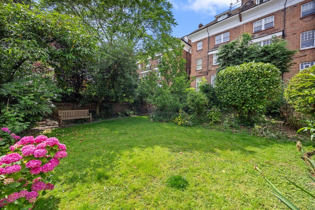 Property photo 2 of 19