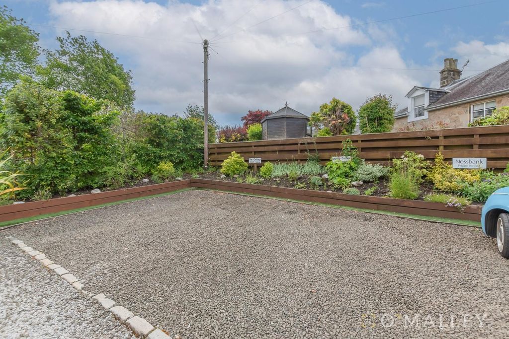 Property photo 2 of 17 External