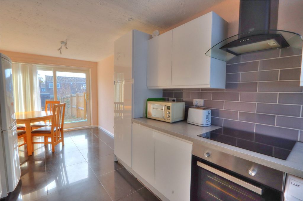 Property photo 3 of 10 Picture No. 08