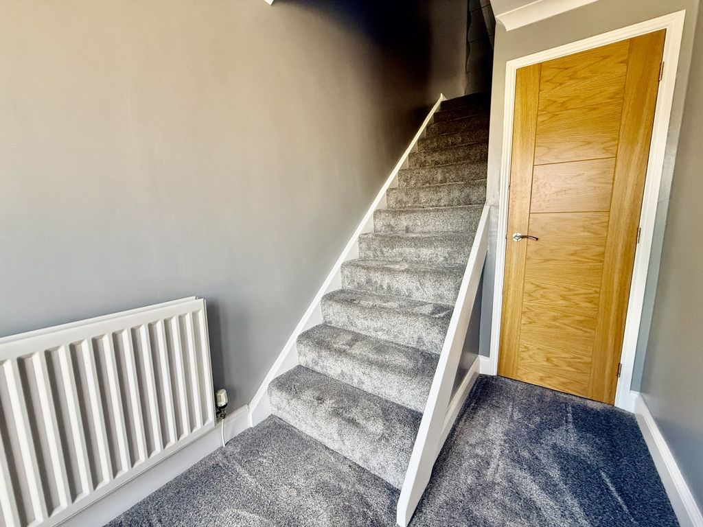 Property photo 2 of 14 Img_8551