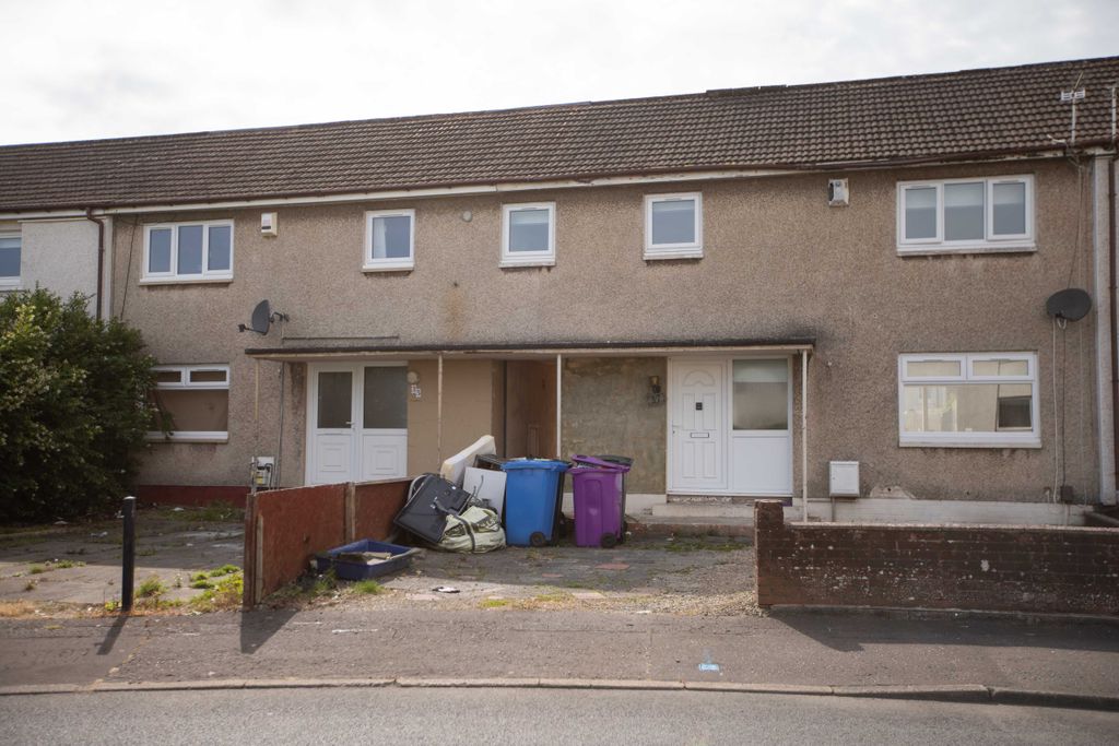 Property photo 1 of 25