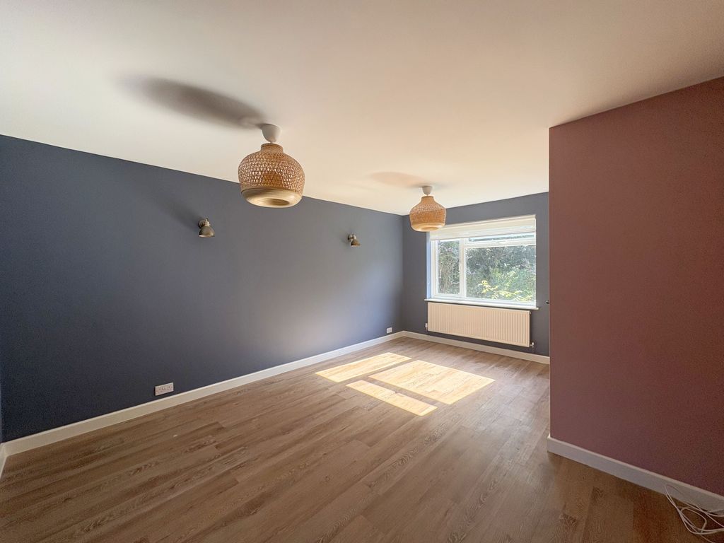 Property photo 2 of 18 Gallery