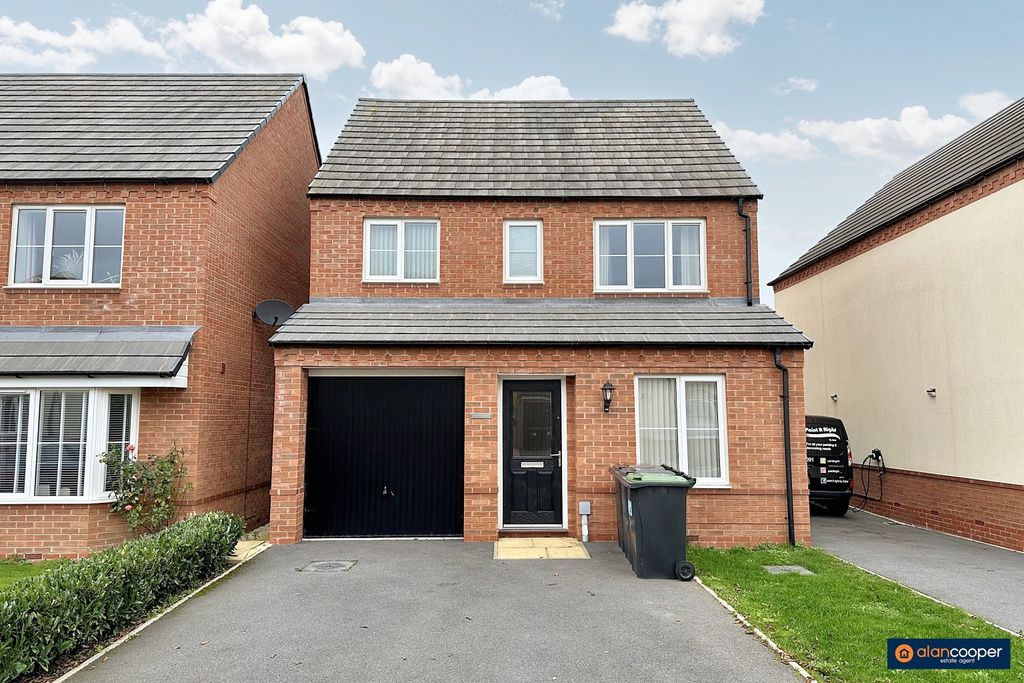 Property photo 1 of 13 3733971