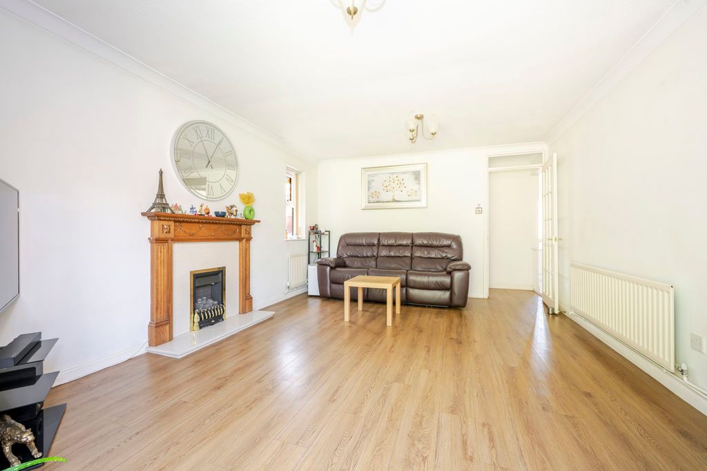 Property photo 3 of 22 Photo 56