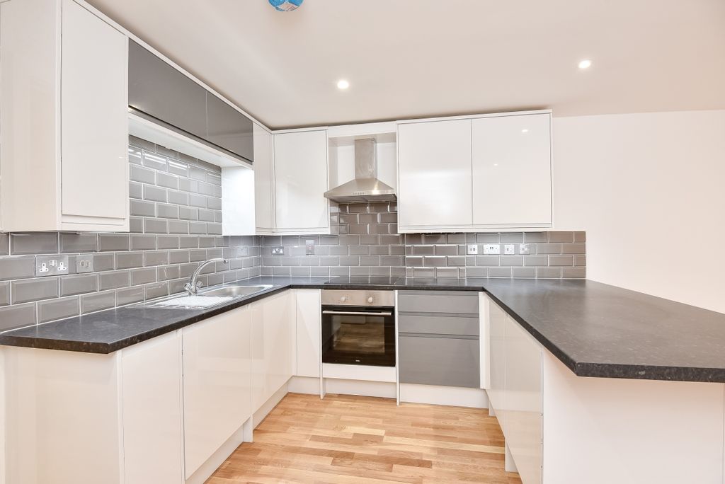 Property photo 3 of 6 230210 (3)c