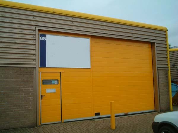 Property photo 1 of 7 G5 To Let