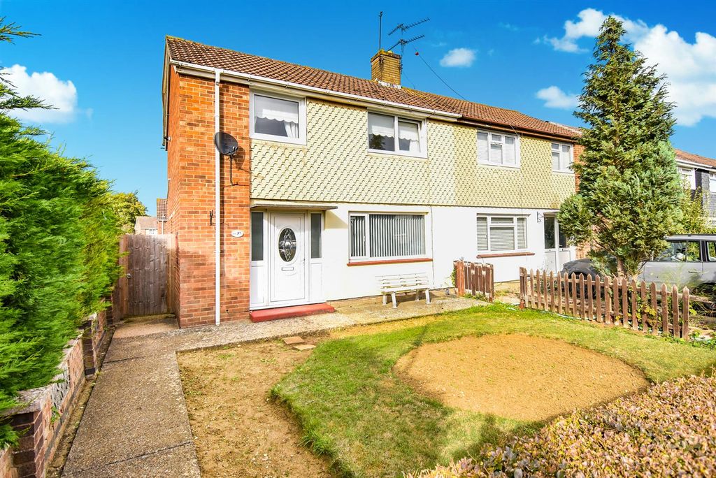 Property photo 1 of 16 Frontage