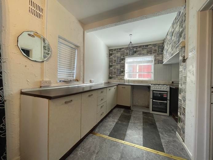 Property photo 3 of 11 Image