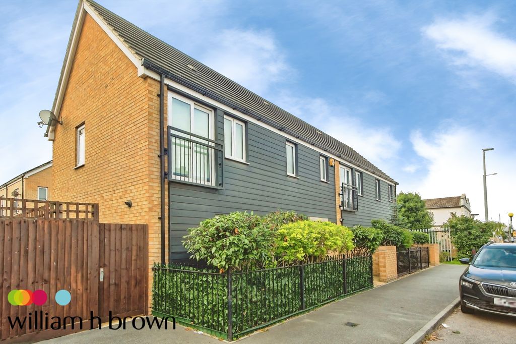 Property photo 1 of 16 Image