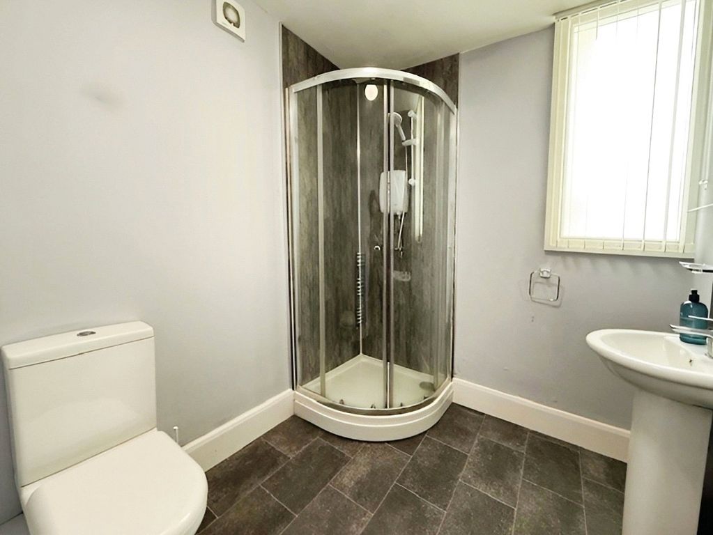 Property photo 3 of 12 Picture No. 19