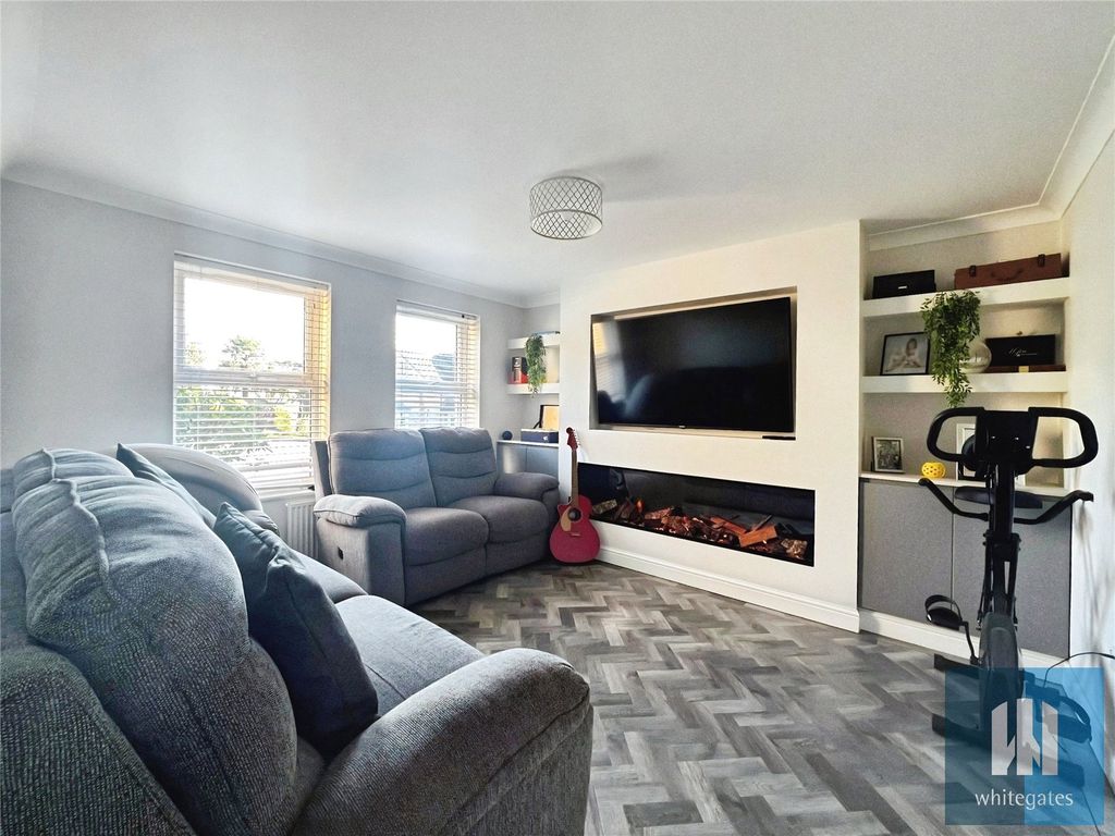 Property photo 2 of 25 Picture No. 06