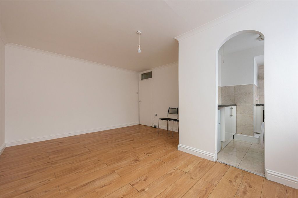 Property photo 2 of 10 Picture No. 10