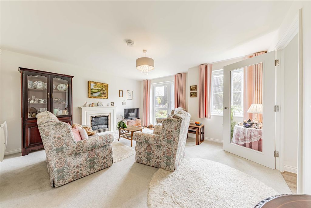 Property photo 2 of 22 L J Imaging-9.Jpg