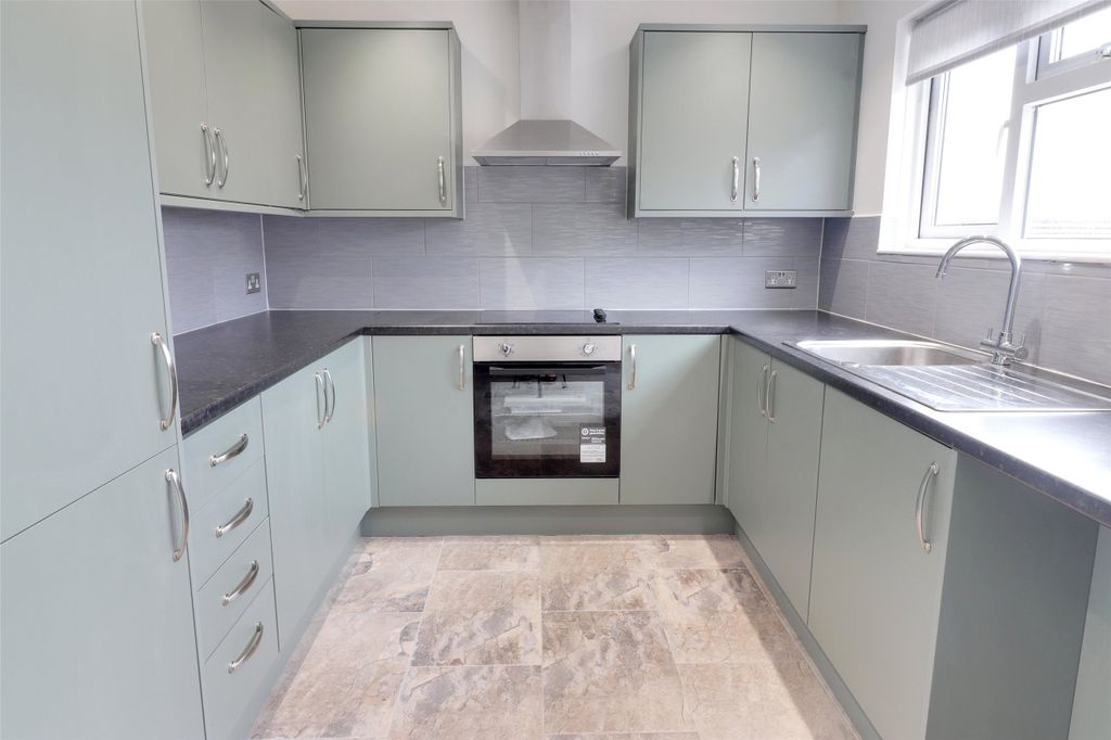 Property photo 2 of 11 2 - Picture No. 02