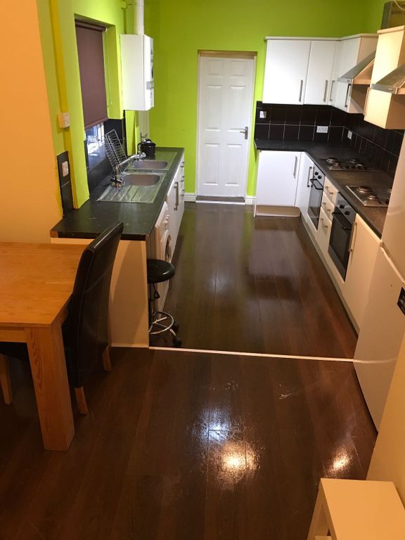 Property photo 3 of 4