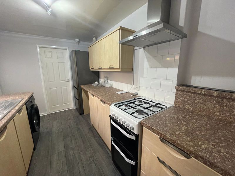 Property photo 2 of 8 Photo 8