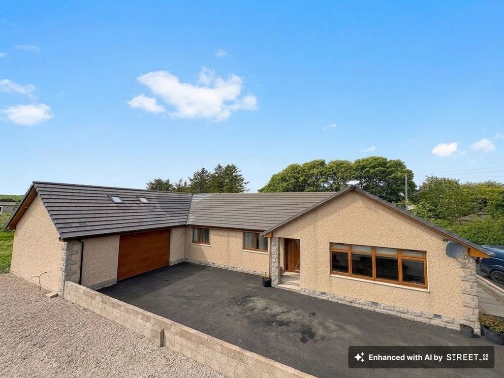 Property photo 1 of 35