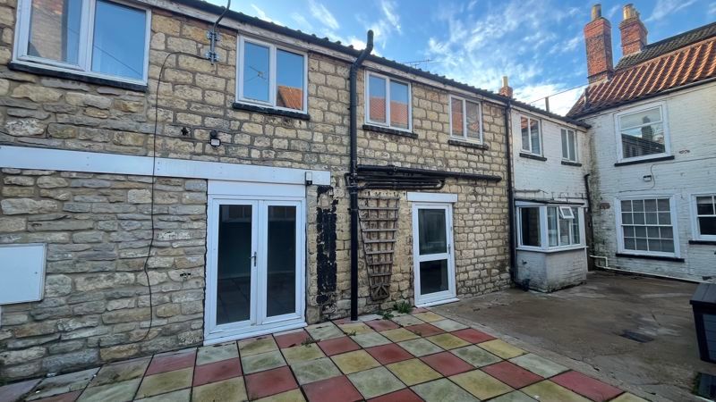 Property photo 1 of 10 Photo 10