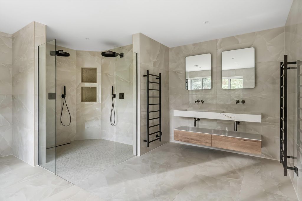 Additional image 18 of 4 bed detached house for saleCross Lanes, Guildford, Surrey GU1