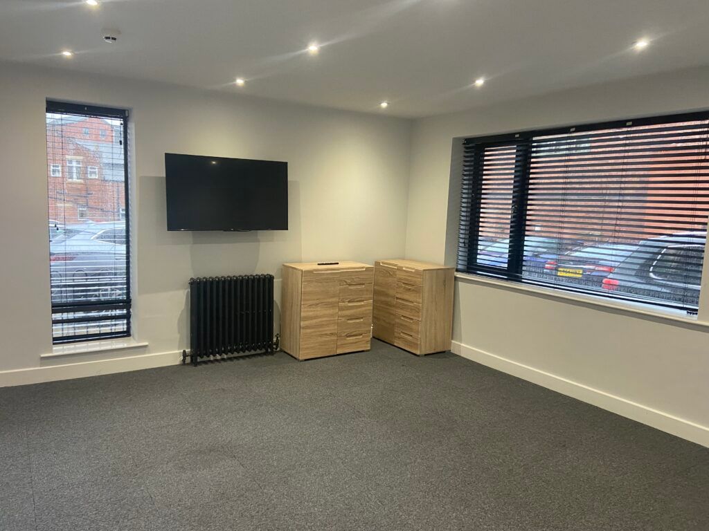 Property photo 3 of 7