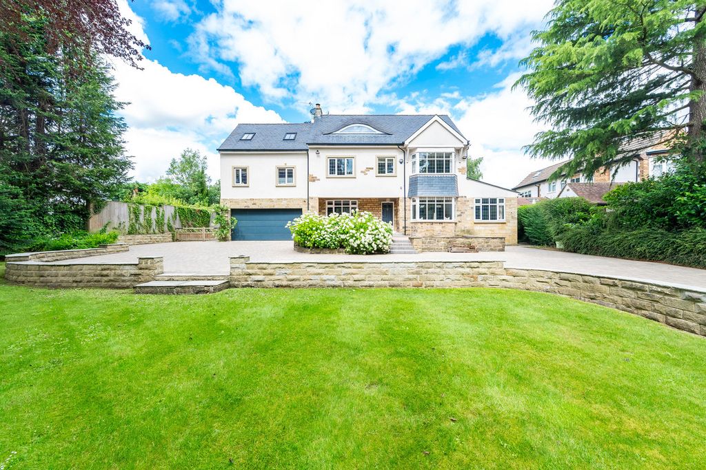 6 bed detached house for saleWetherby Road, Scarcroft, Leeds LS14