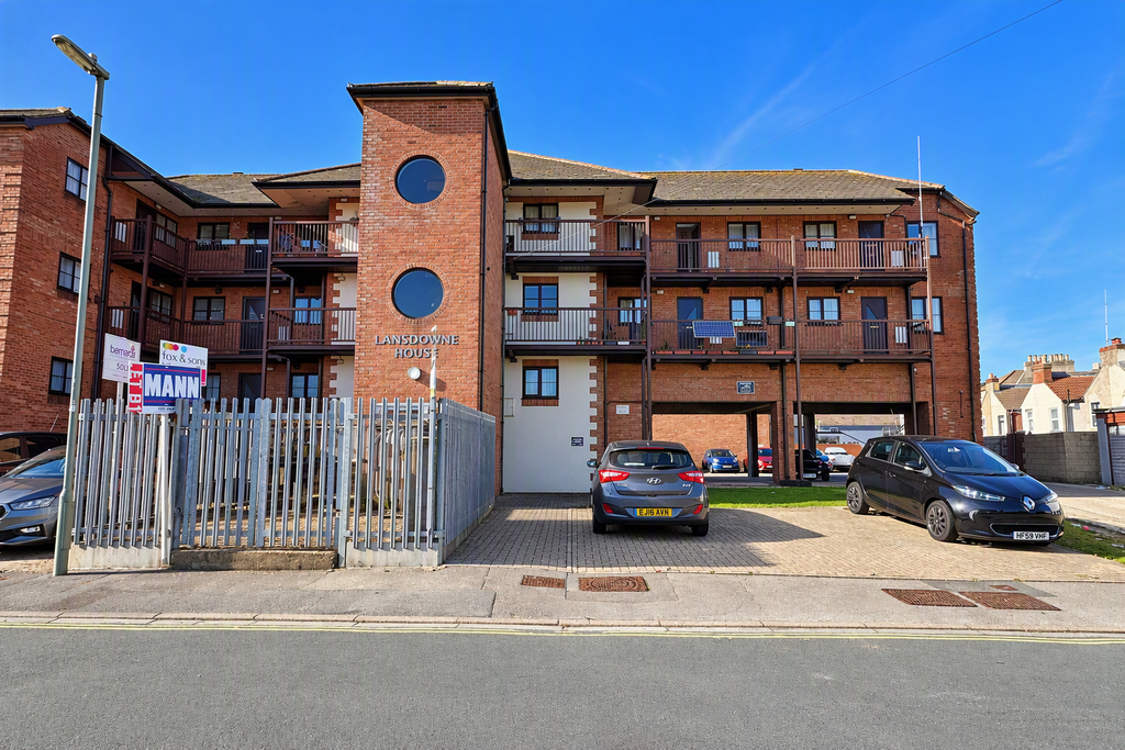 Property photo 1 of 7
