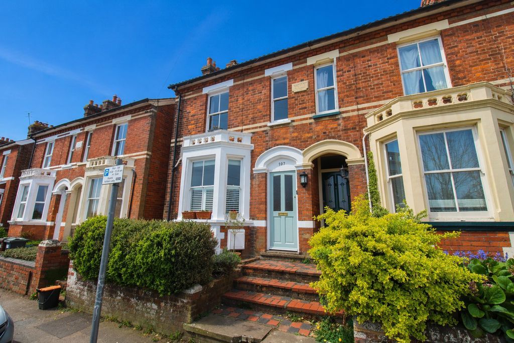 Property photo 1 of 12 Photo 1