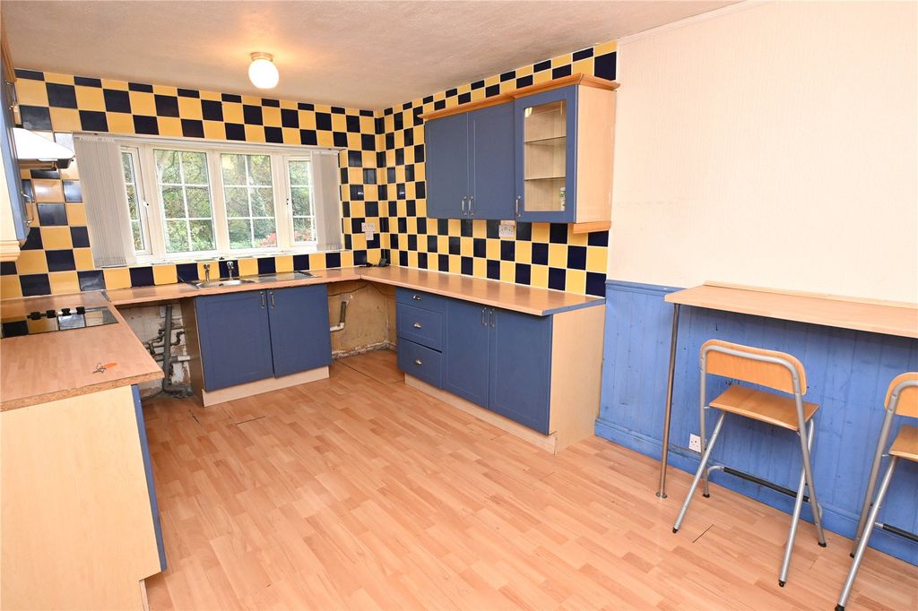 Property photo 3 of 15 Picture No. 16