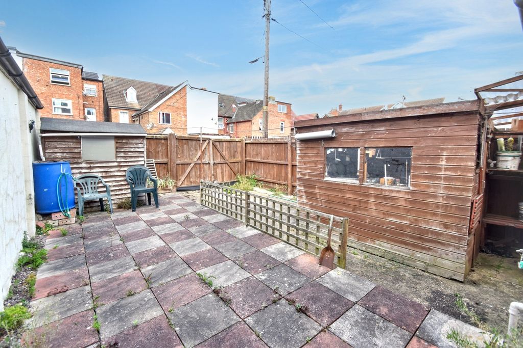 Property photo 2 of 14 Rear