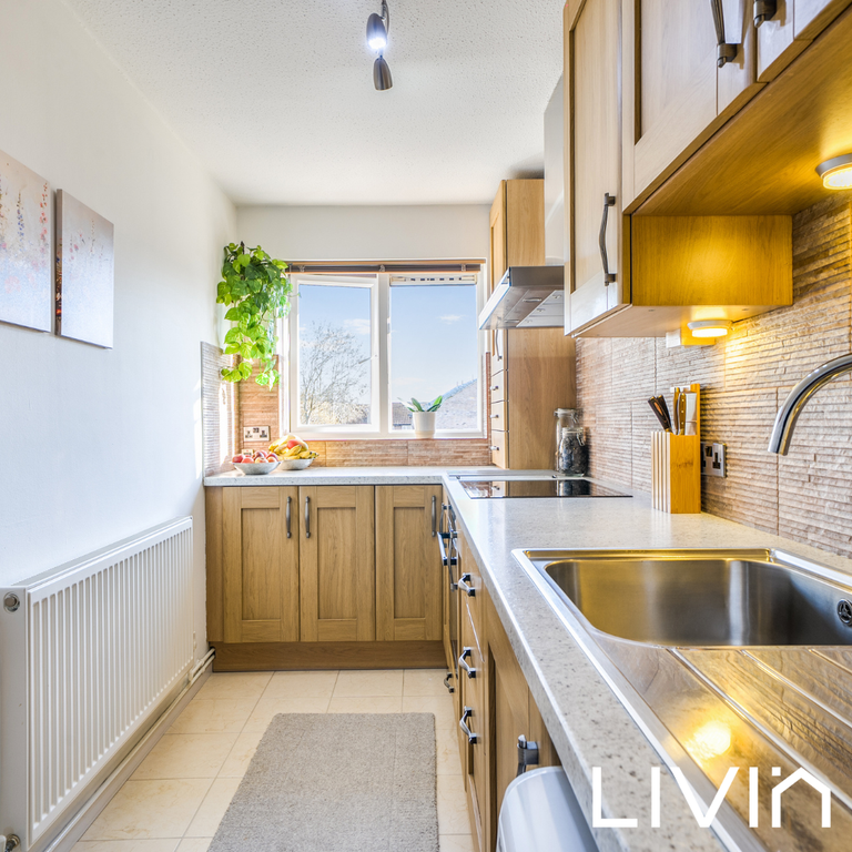 Property photo 3 of 15 20