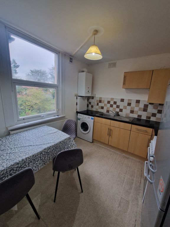 Property photo 3 of 8