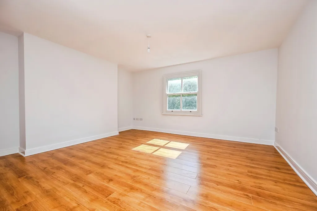 Apartment in Liverpool, Dingle - More