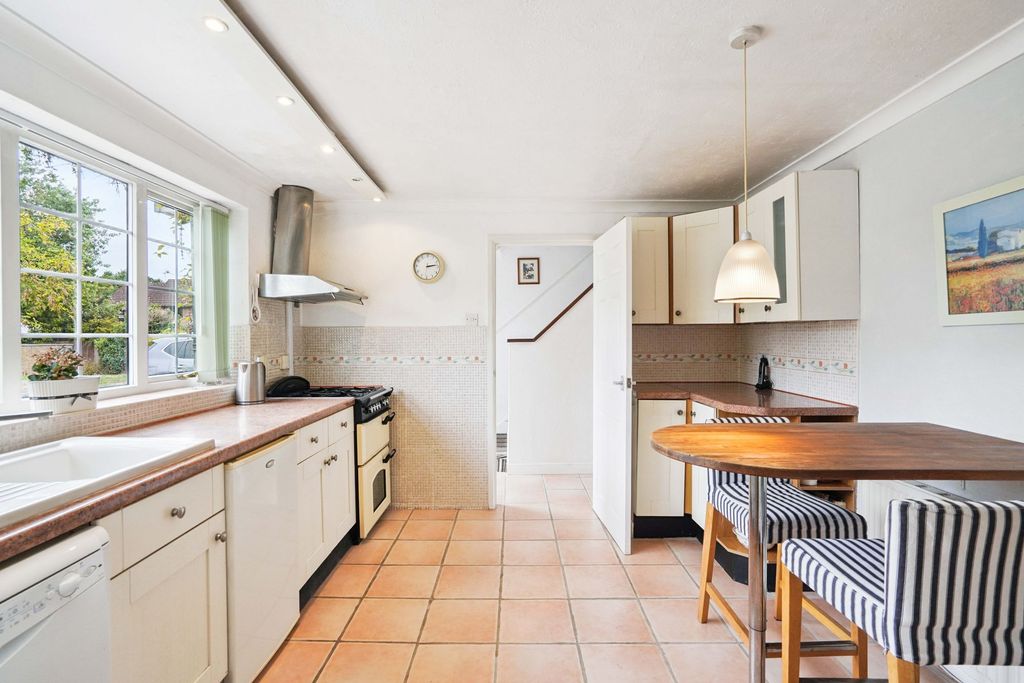 Property photo 3 of 16