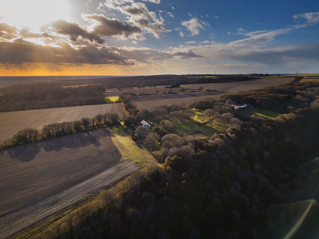 Property photo 1 of 36