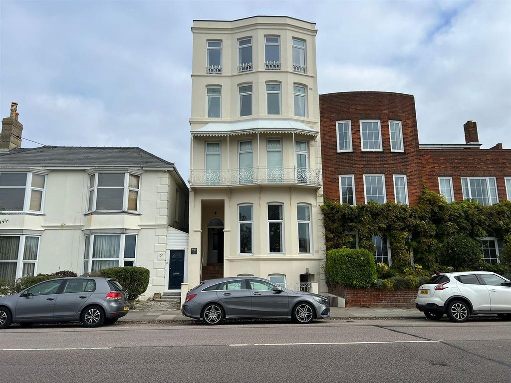 Property photo 1 of 13 Building.Jpg