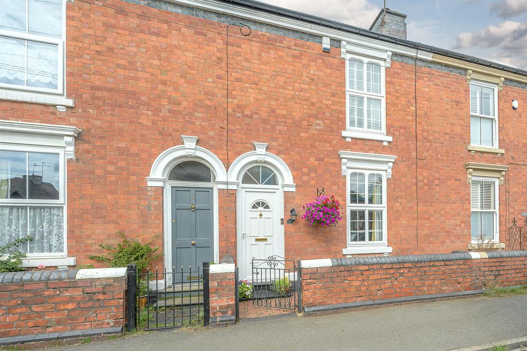 Property photo 1 of 30