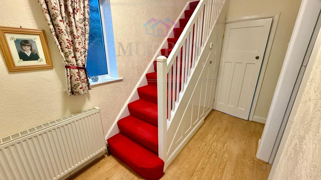 Property photo 3 of 18 Img-20251112-Wa0011