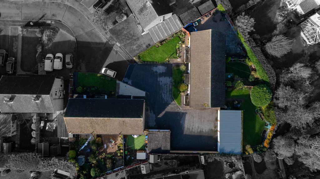 Property photo 3 of 32 Photo 31