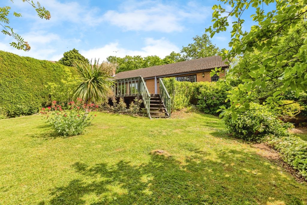 Property photo 2 of 25 Photo