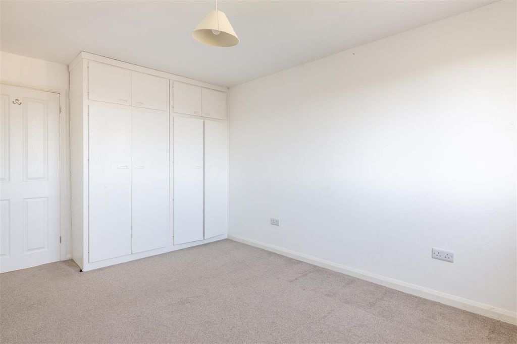 Additional image 7 of 3 bed flat for saleKipling Court, Haywards Heath RH16