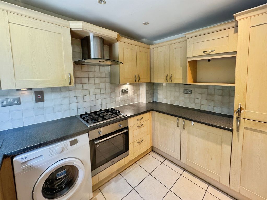 Property photo 3 of 22