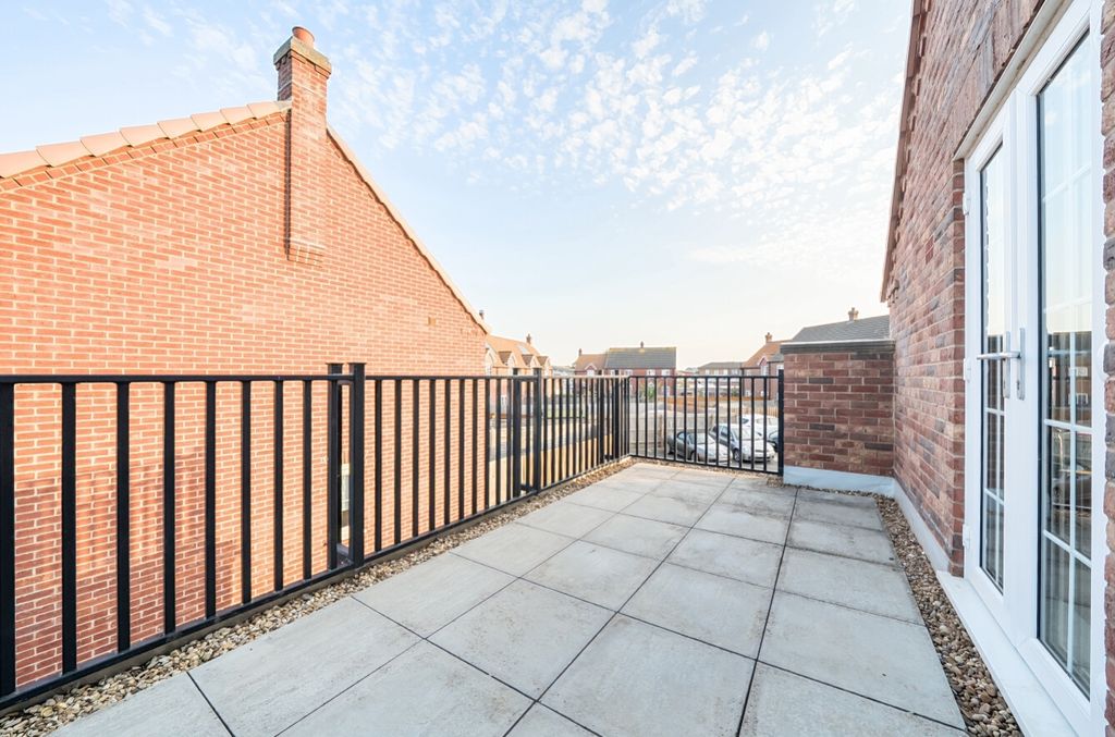 Additional image 4 of 2 bed flat for saleCheviot Crescent, Coningsby, Lincoln, Lincolnshire LN4