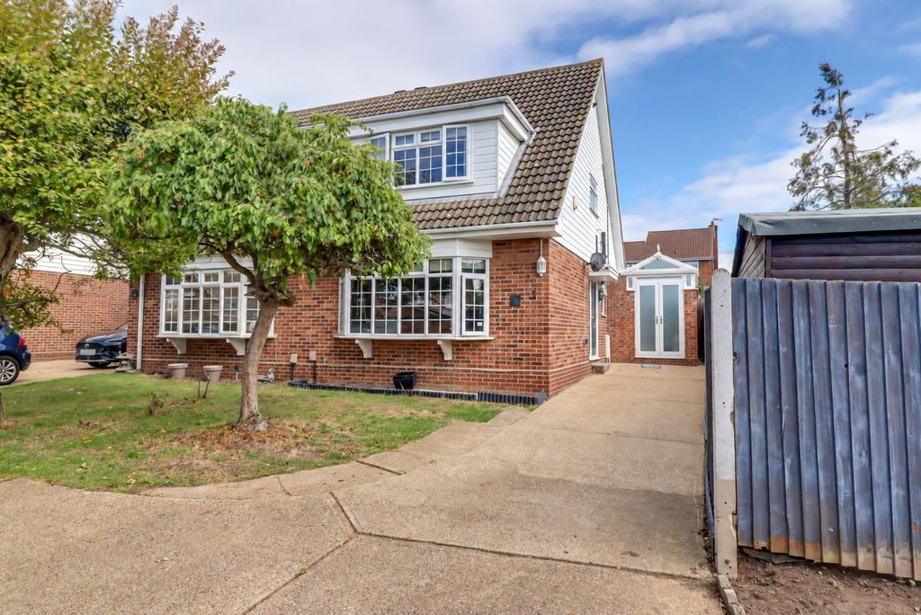 Property photo 1 of 26