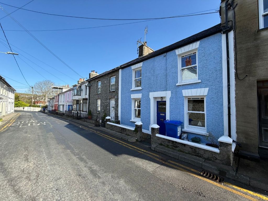 Property photo 1 of 35