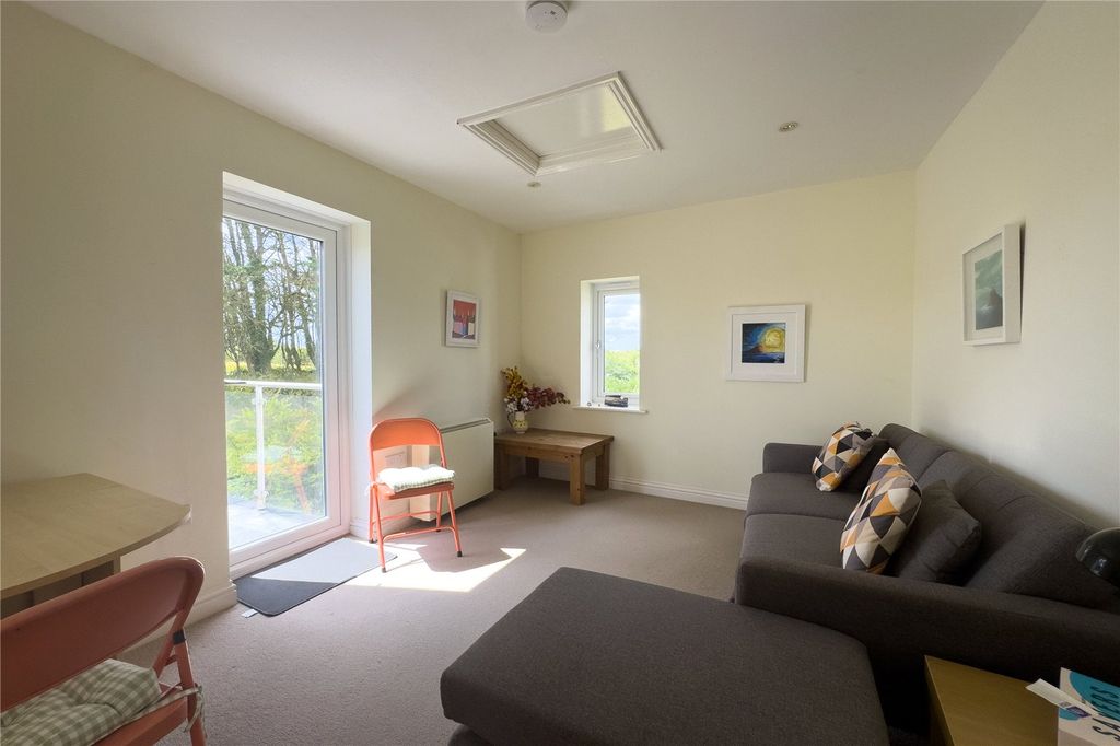 Property photo 3 of 13 Picture No. 39