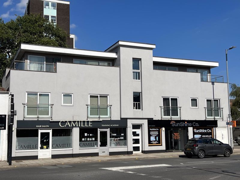 Property photo 1 of 8 Photo 8