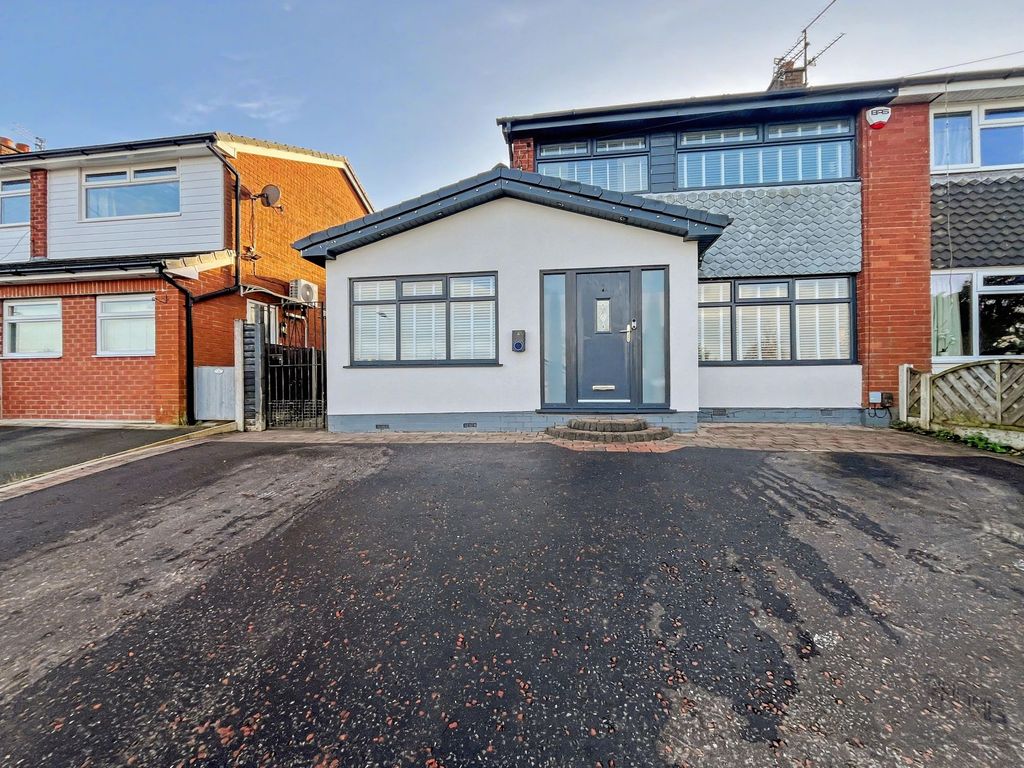 Property photo 1 of 33